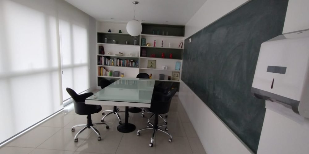 WhatsApp Image 2025-10-31 at 14.07.49 (1)