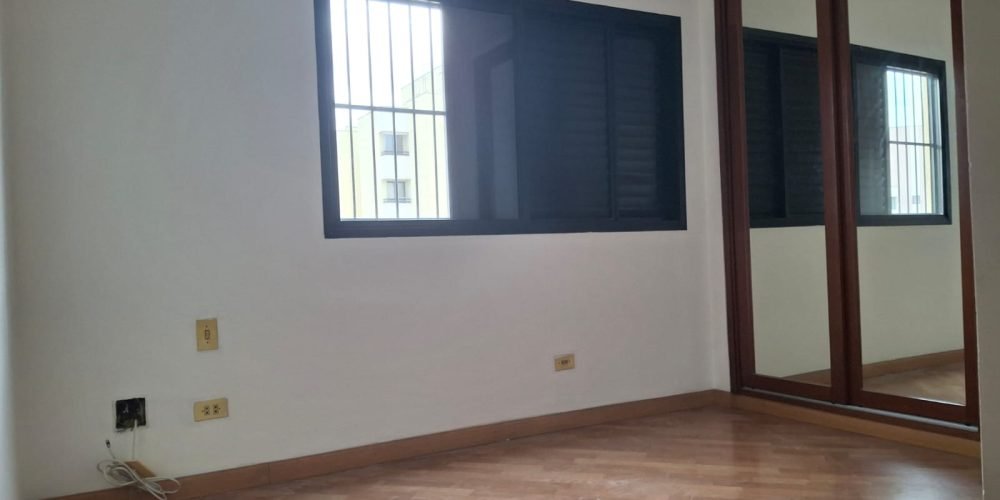 WhatsApp Image 2026-04-14 at 22.39.22 (1)