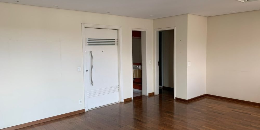 WhatsApp Image 2026-04-20 at 19.25.19 (2)